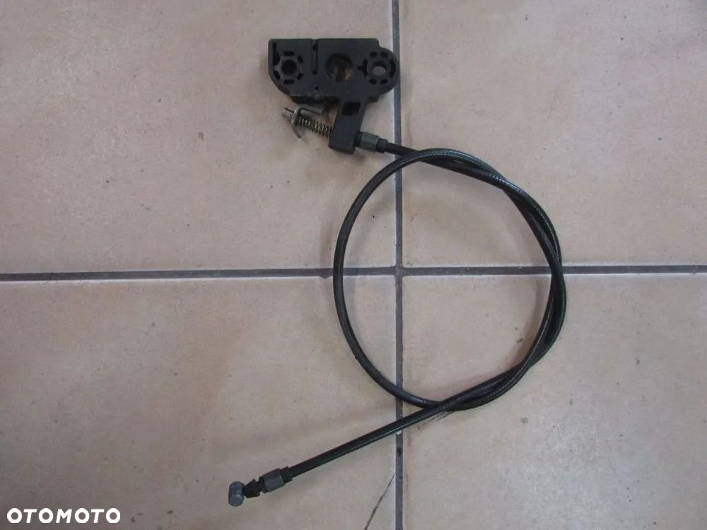 Triumph Tiger 1050 06-12 rygiel zamek kanapy - 1