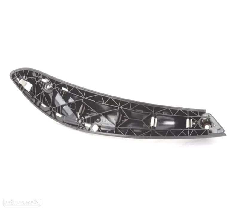 PUXADOR PAINEL PORTA FRONTAL ESQ BMW F30 F31 F32 F33 F34 F36 PRETO SERIE 3 - 2