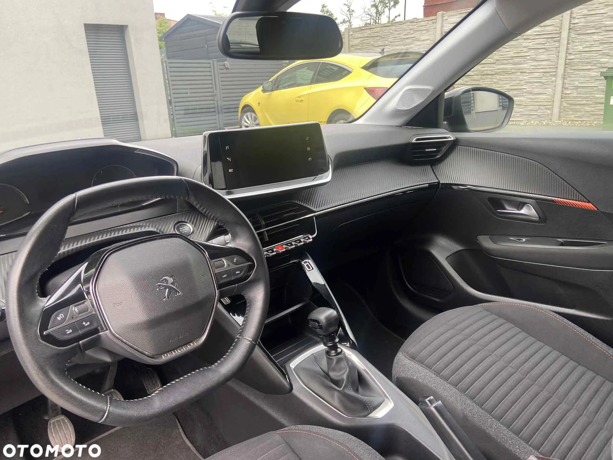 Peugeot 208 PureTech 100 GT Pack - 10