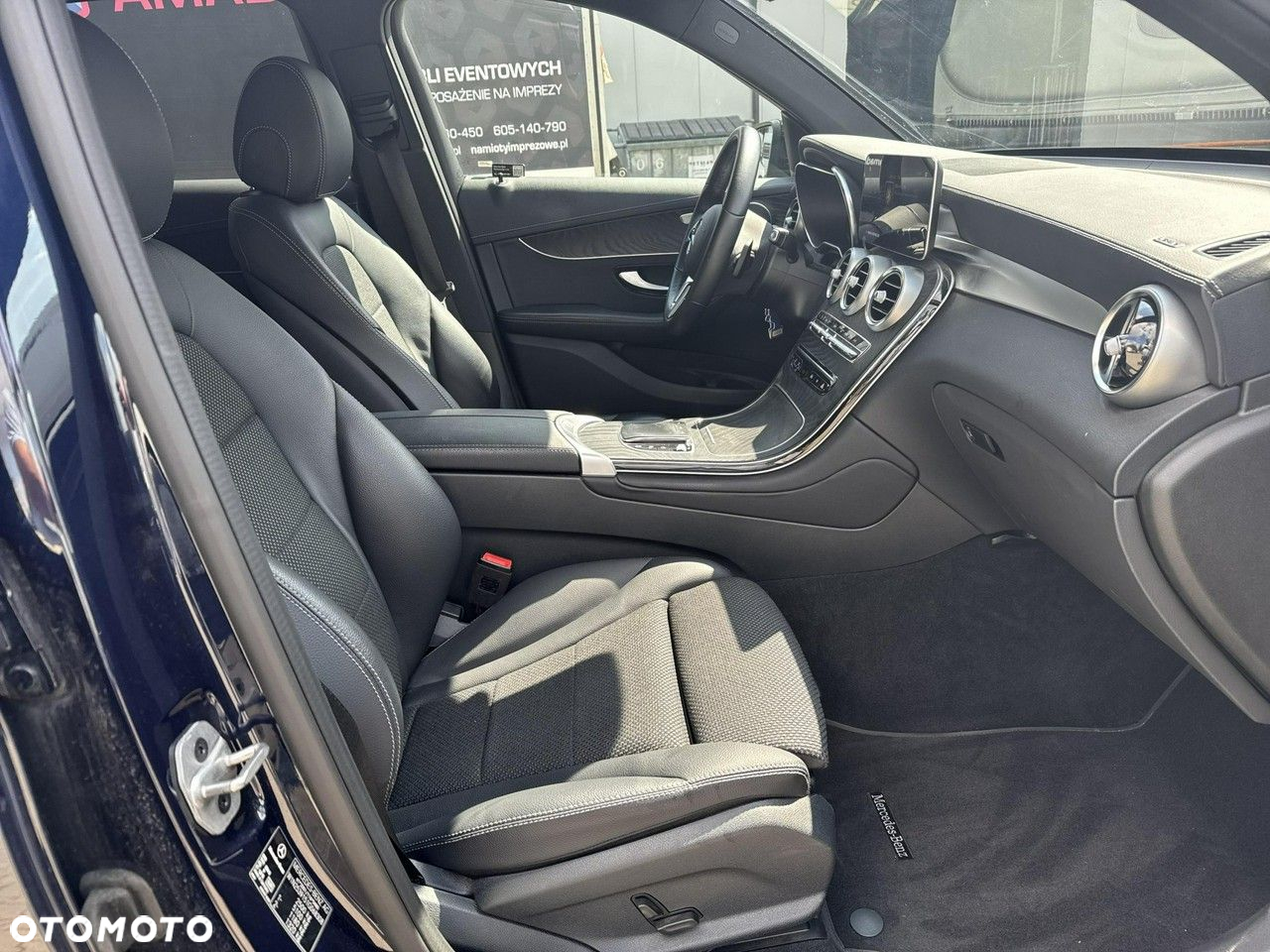 Mercedes-Benz GLC - 21