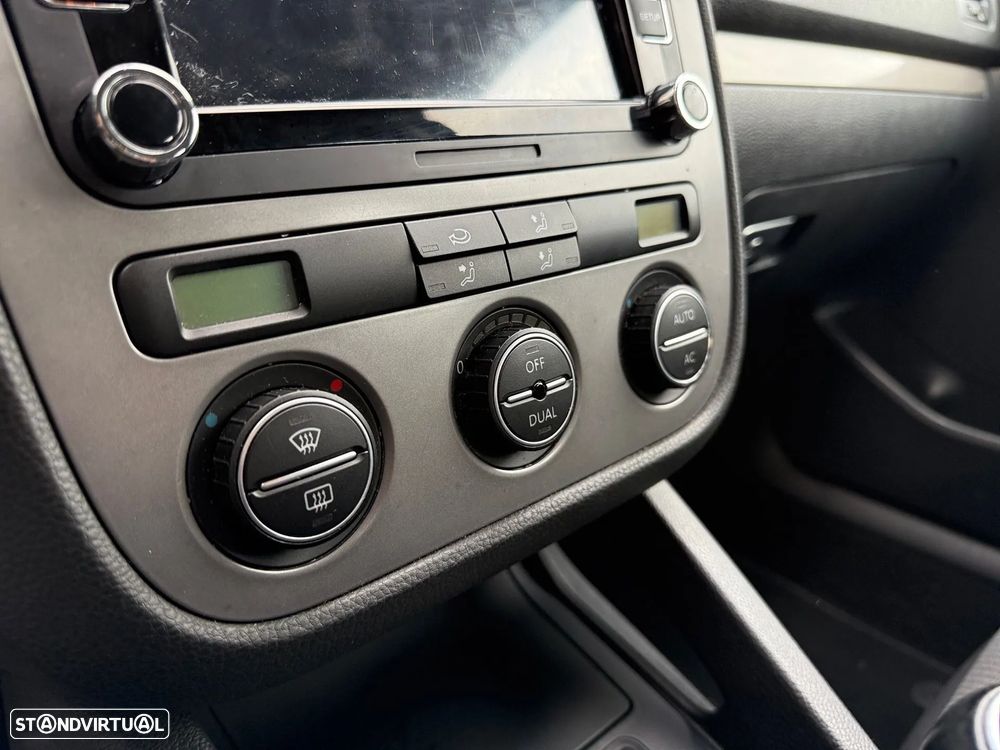 VW Golf 1.4 TSi Trendline Pack - 14