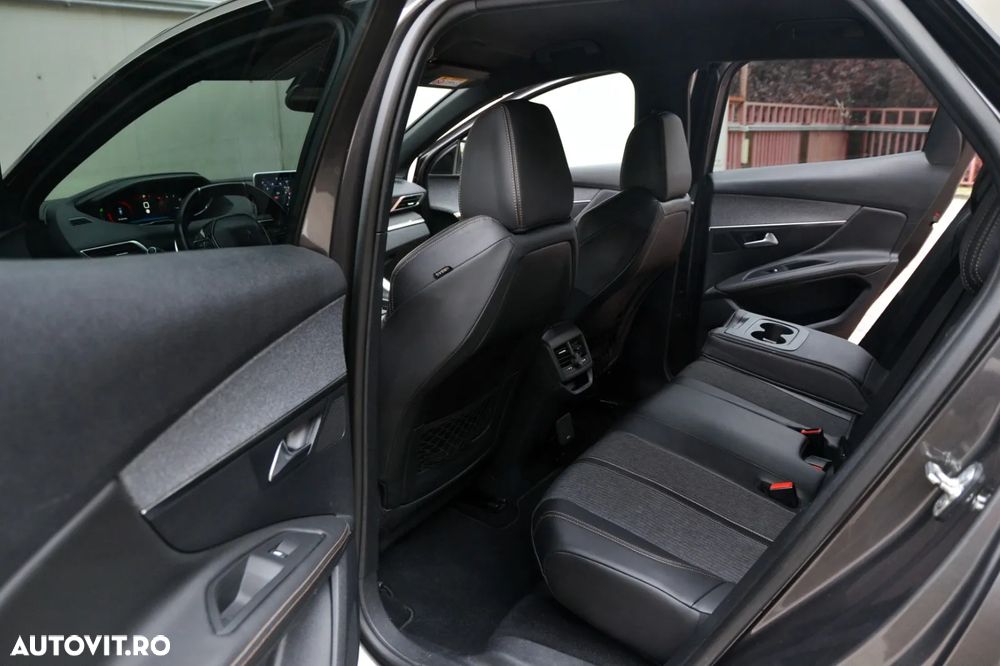 Peugeot 3008 1.6 BlueHDI S&S EAT6 GT-Line - 17