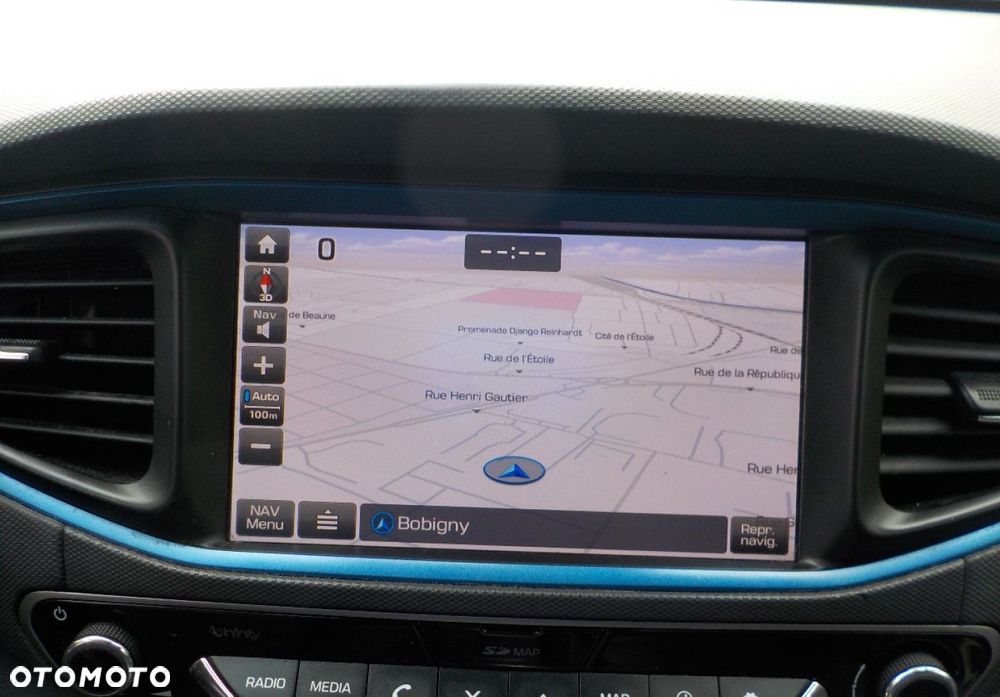 Hyundai IONIQ - 27