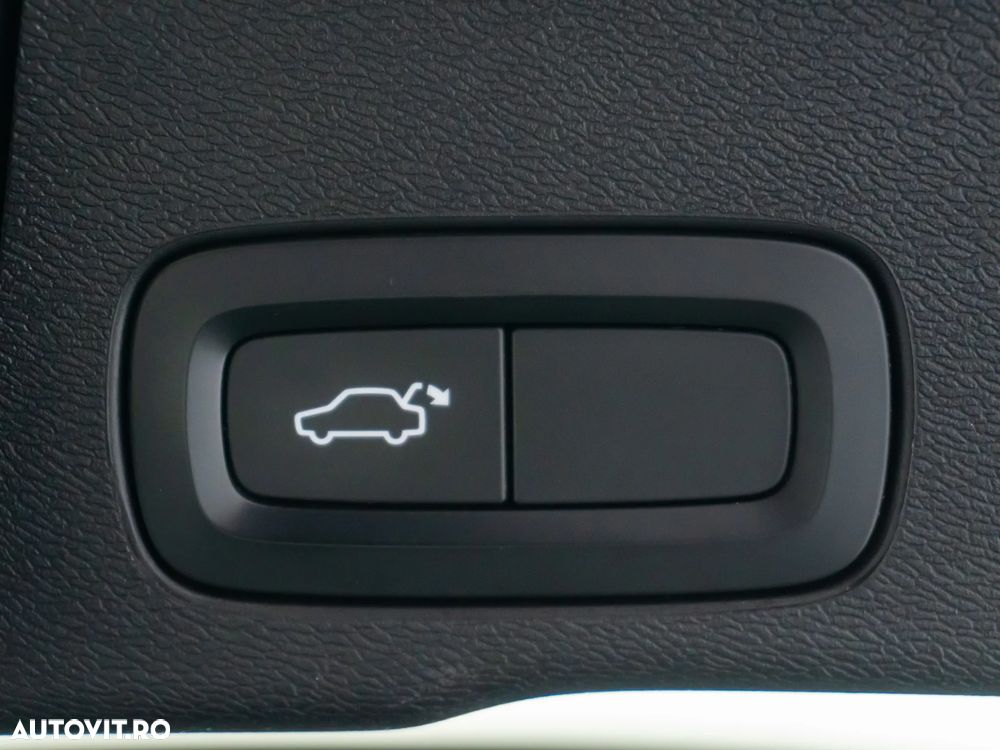 Volvo XC 60 D4 AWD Geartronic Momentum - 15
