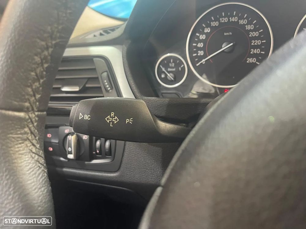 BMW 318 d Line Sport Auto - 46