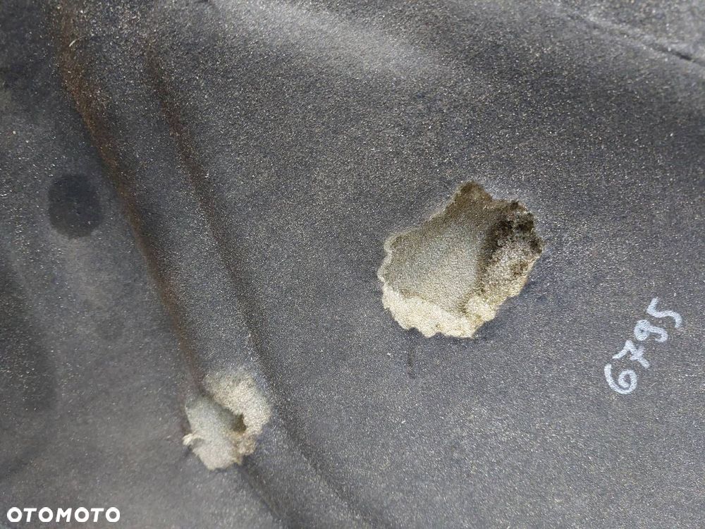 WYGŁUSZENIE WYCISZENIE MASKI SKODA SUPERB I 3U0863831A - 3