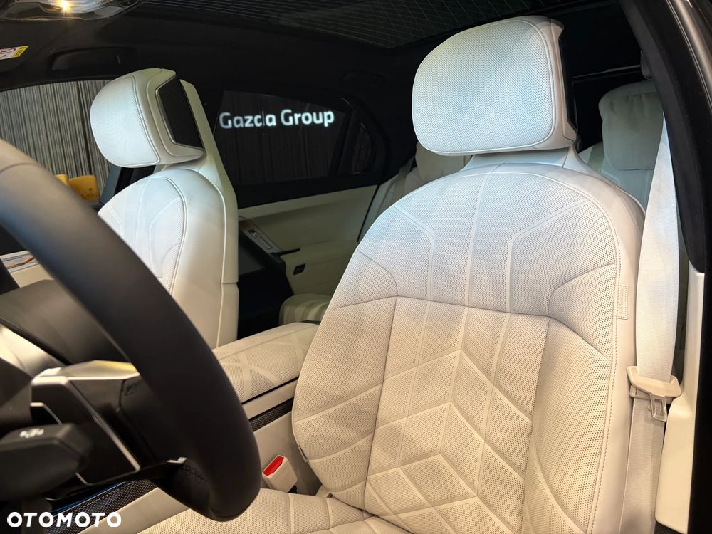 BMW Seria 7 740d xDrive mHEV M Sport sport - 26