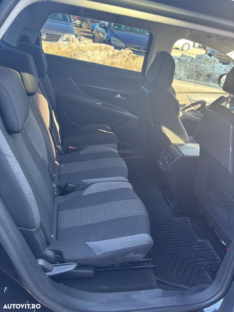 Peugeot 5008 BlueHDI 130 EAT8 Allure Pack - 3