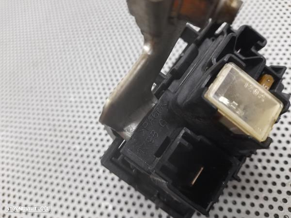 Caixa Fusiveis Toyota Prius Hatchback (_W2_) - 4