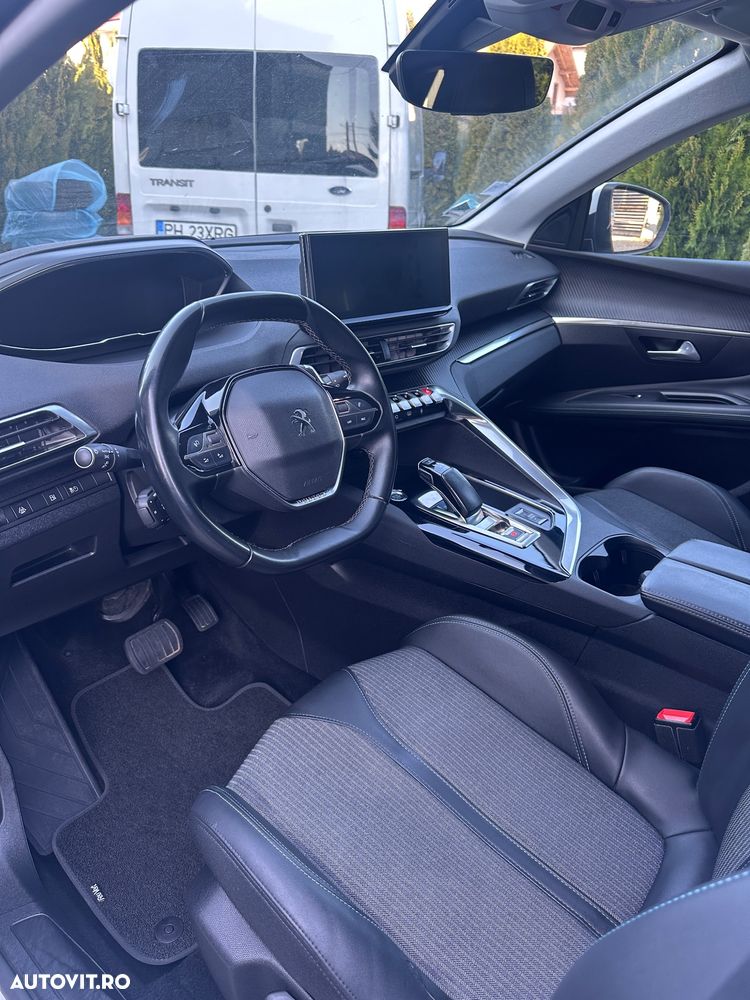 Peugeot 3008 PHEV EAT8 Allure - 6