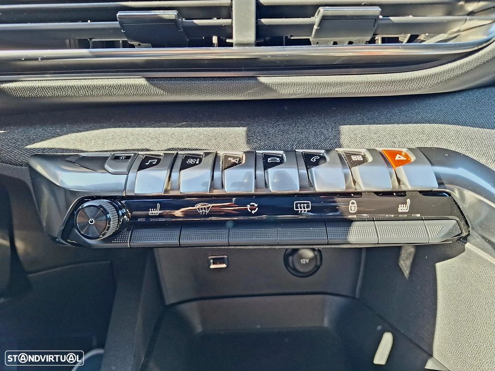 Peugeot 3008 1.2 PureTech GT Line - 50