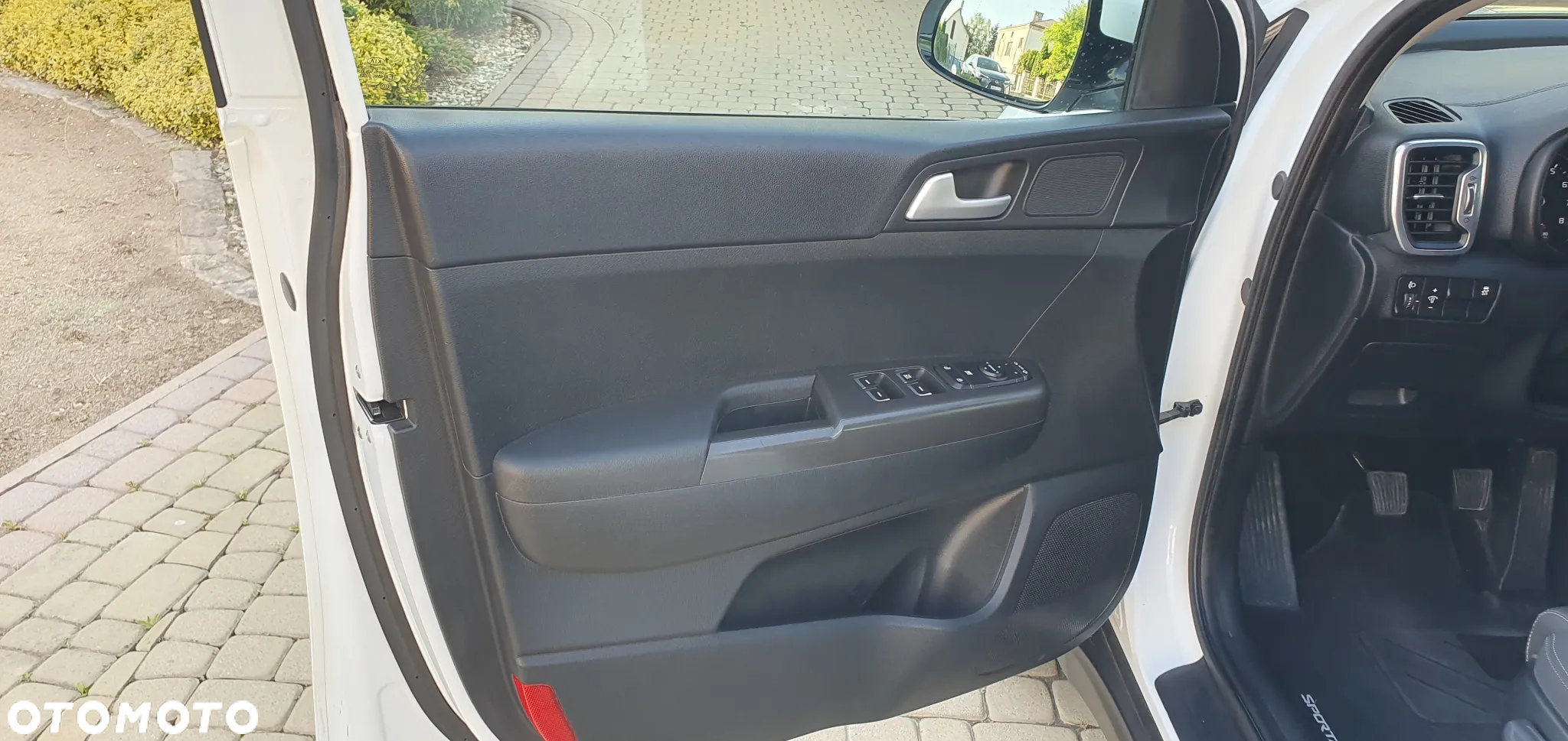 Kia Sportage 1.6 GDI L 2WD - 16