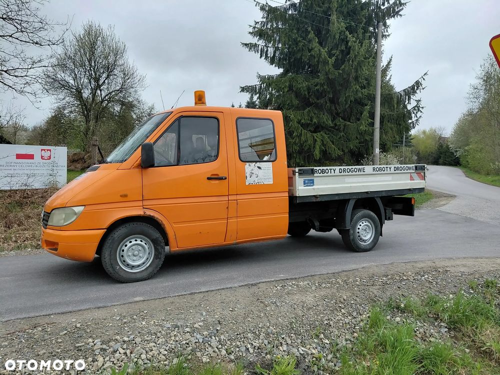 Mercedes-Benz 308 - 2