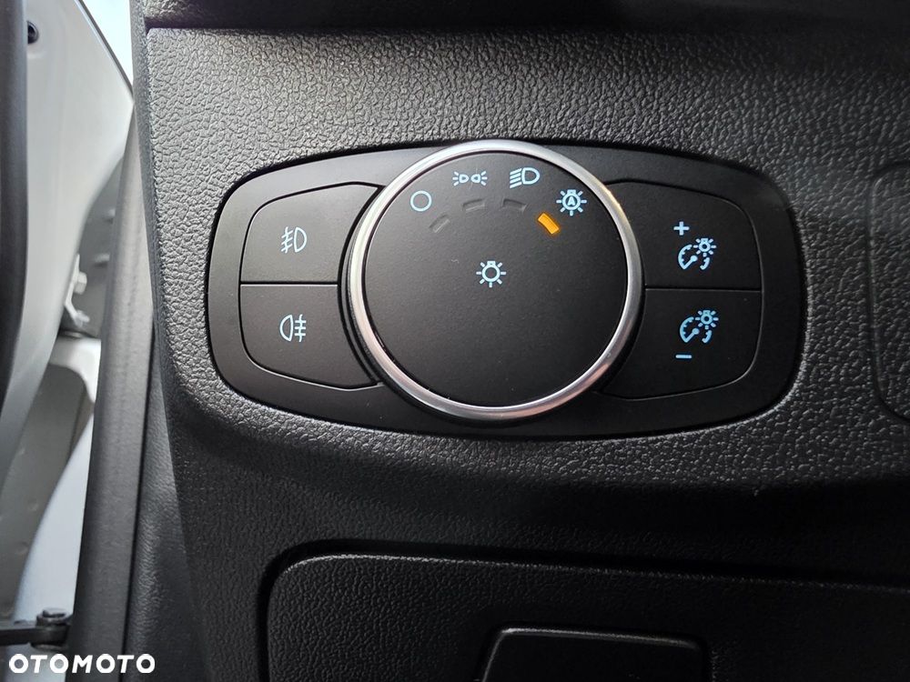 Ford Focus 1.5 EcoBlue Start-Stopp-System COOL&CONNECT DESIGN - 27