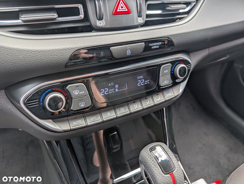 Hyundai i30 - 24