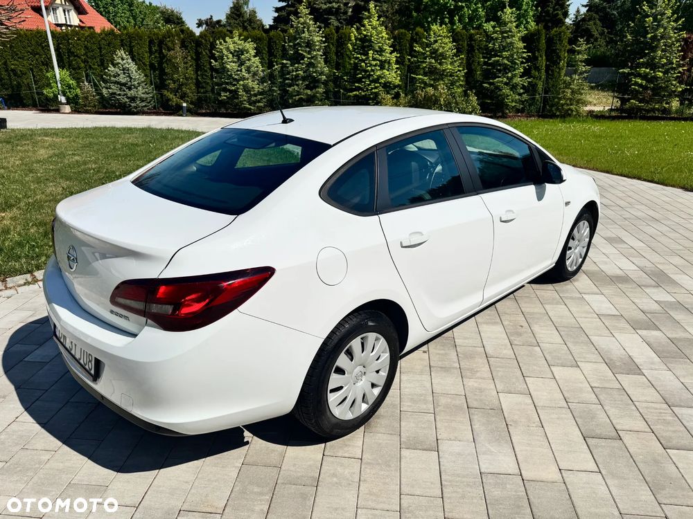 Opel Astra 1.4 T EU6 - 8