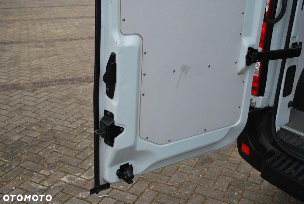 Renault Master Opel Movano Nissan NV400 L3H2 - 25