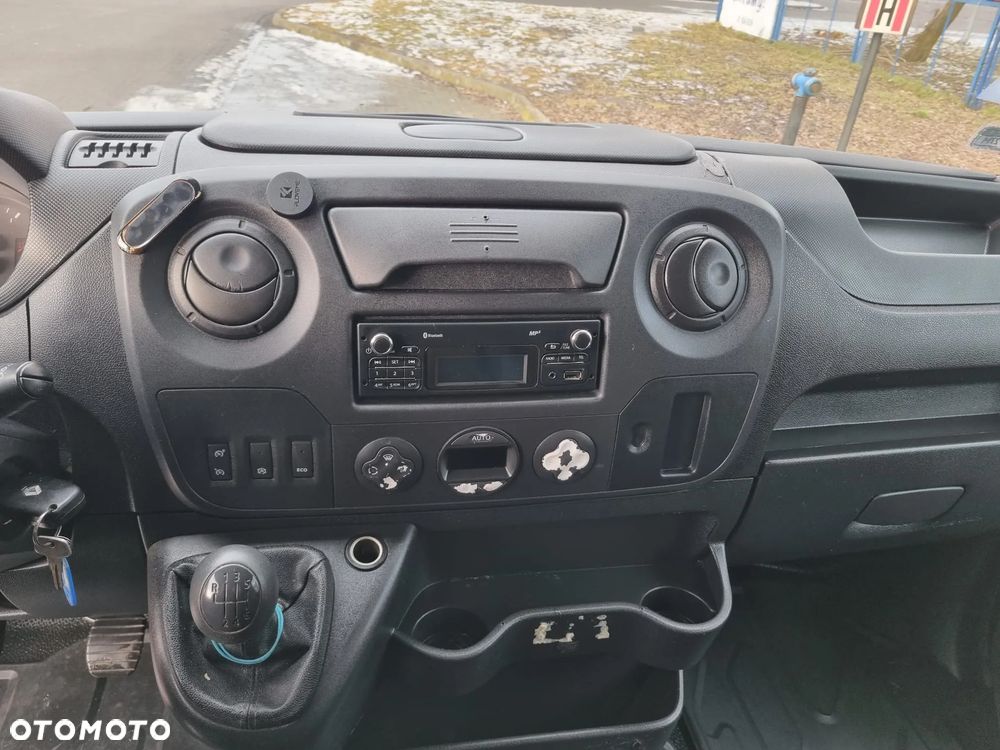 Renault Master - 19