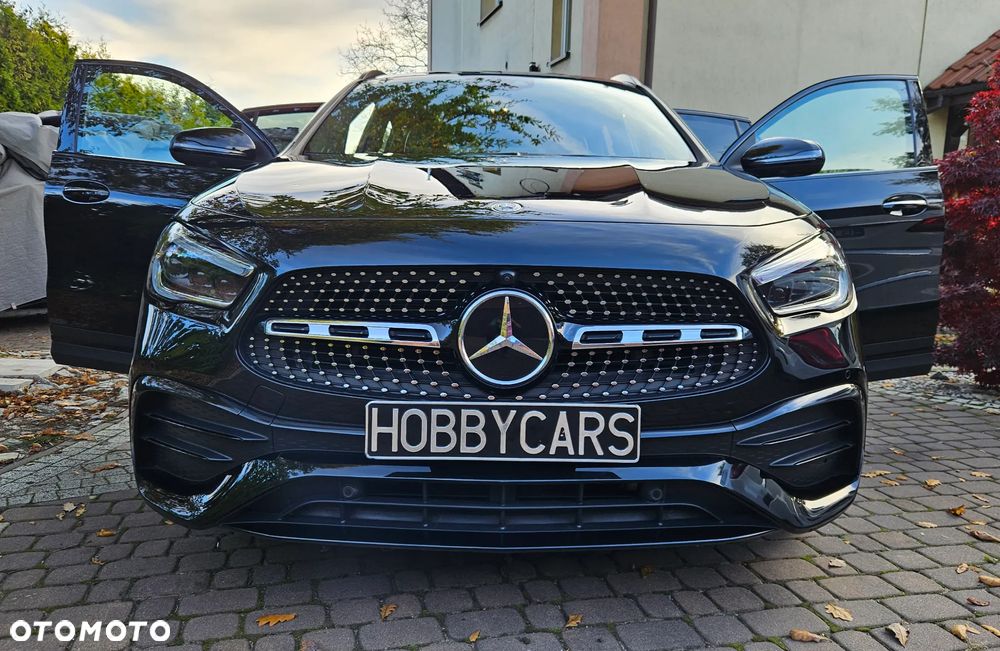 Mercedes-Benz GLA 250 4-Matic AMG Line - 12