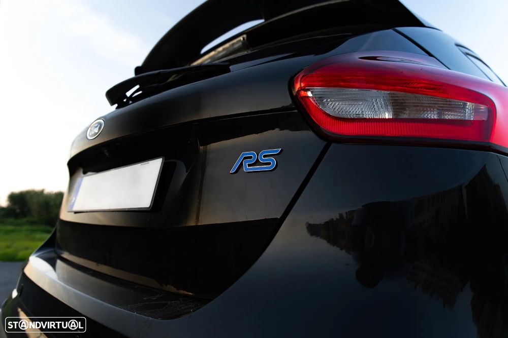 Ford Focus 2.3 EcoBoost RS Pack Performance - 19