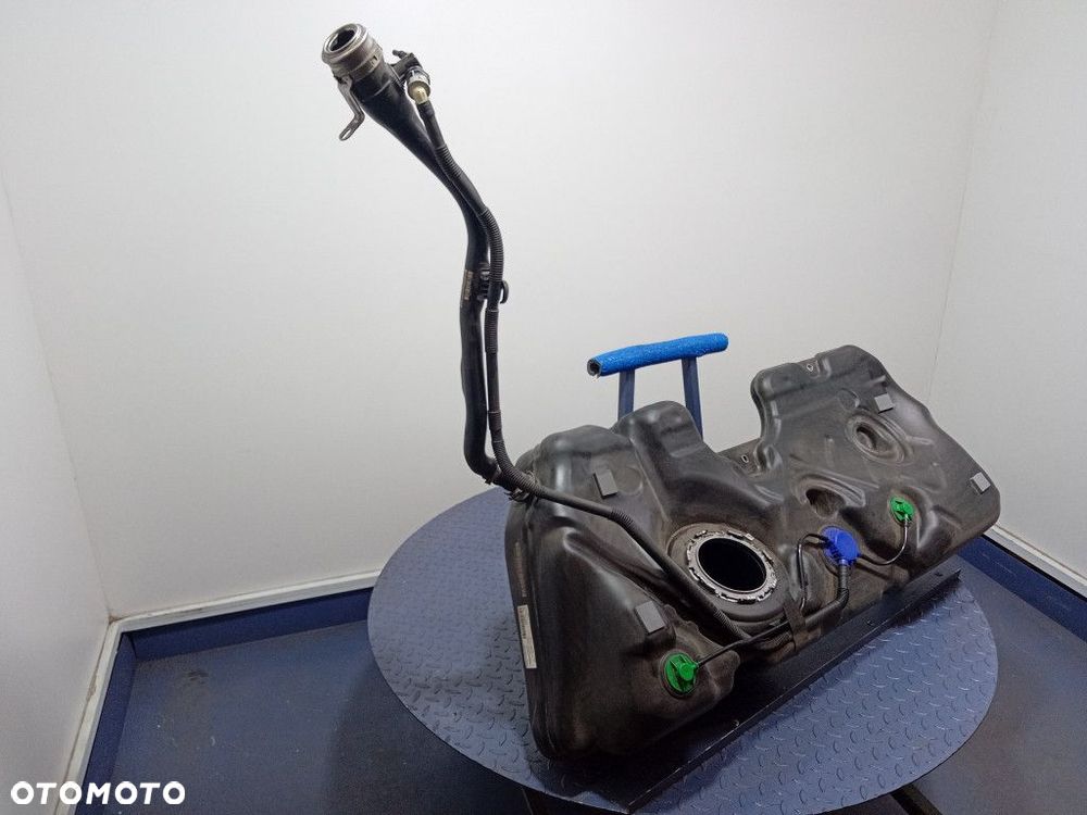 BMW 1 F40 B48A20T M135I XDRIVE BAK PALIWA 7465135 - 2