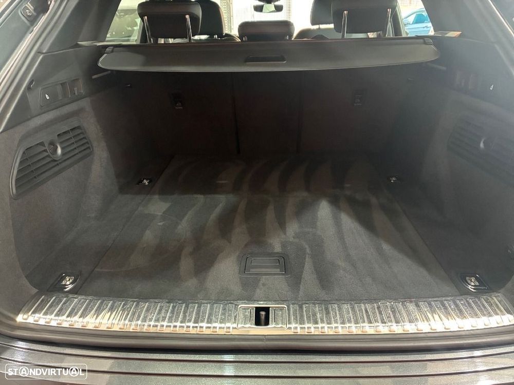 Audi e-tron 55 quattro S line - 22