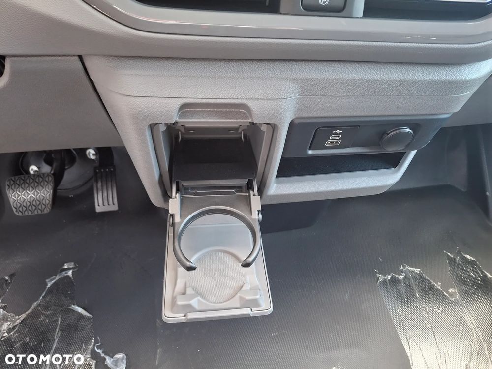 Volkswagen Transporter - 10