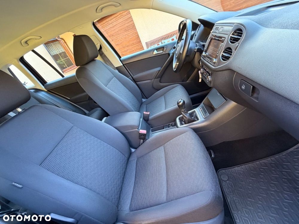 Volkswagen Tiguan - 21