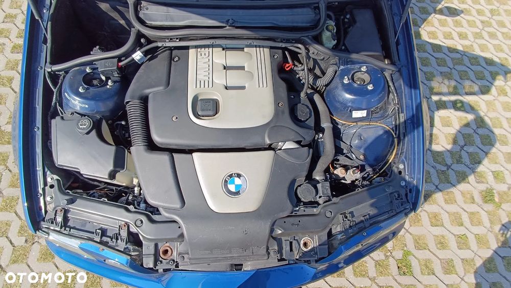 BMW Seria 3 320td - 14