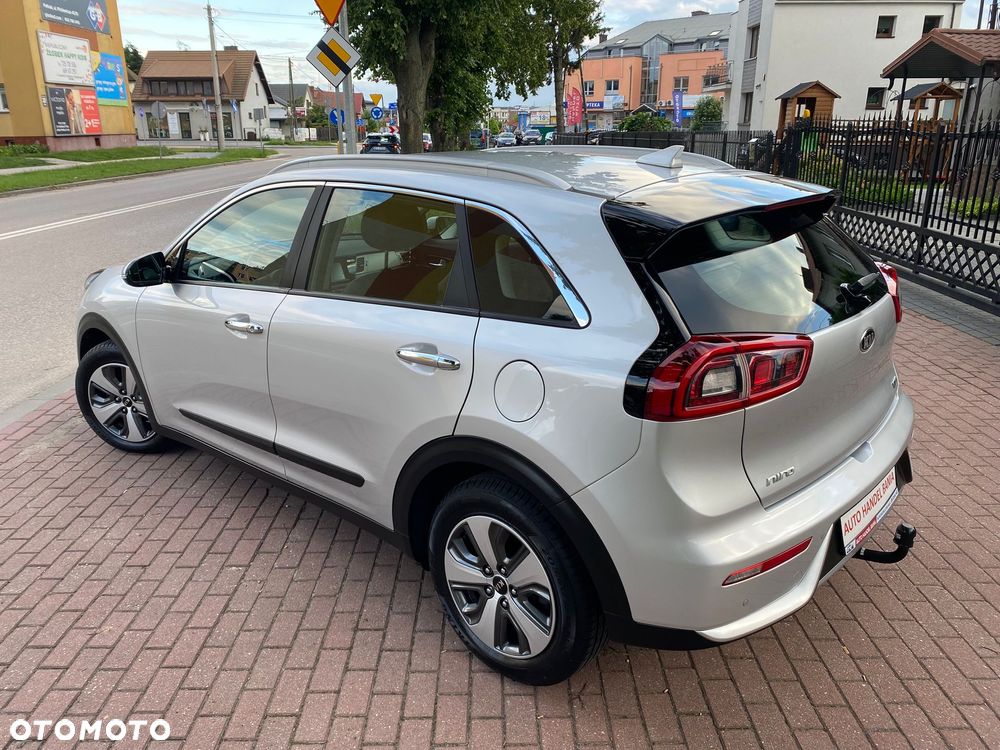 Kia Niro 1.6 GDI 2WD Edition 7 - 29