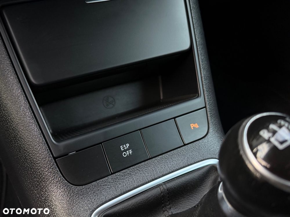 Volkswagen Golf Plus - 20