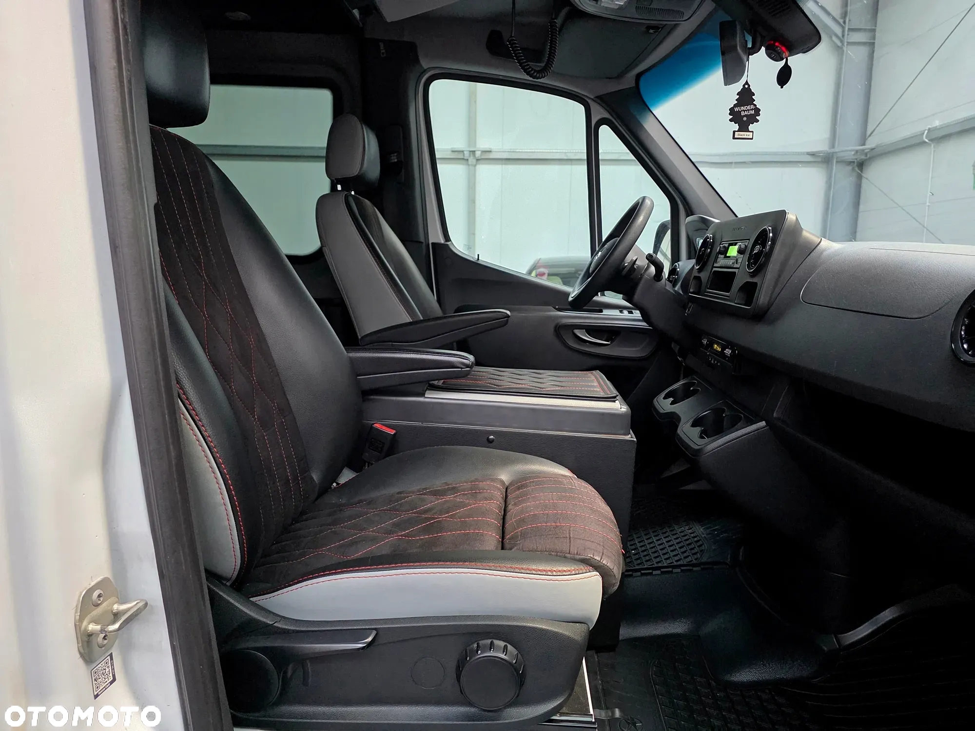 Mercedes-Benz SPRINTER 317CDI 9 OSÓB VIP - 13