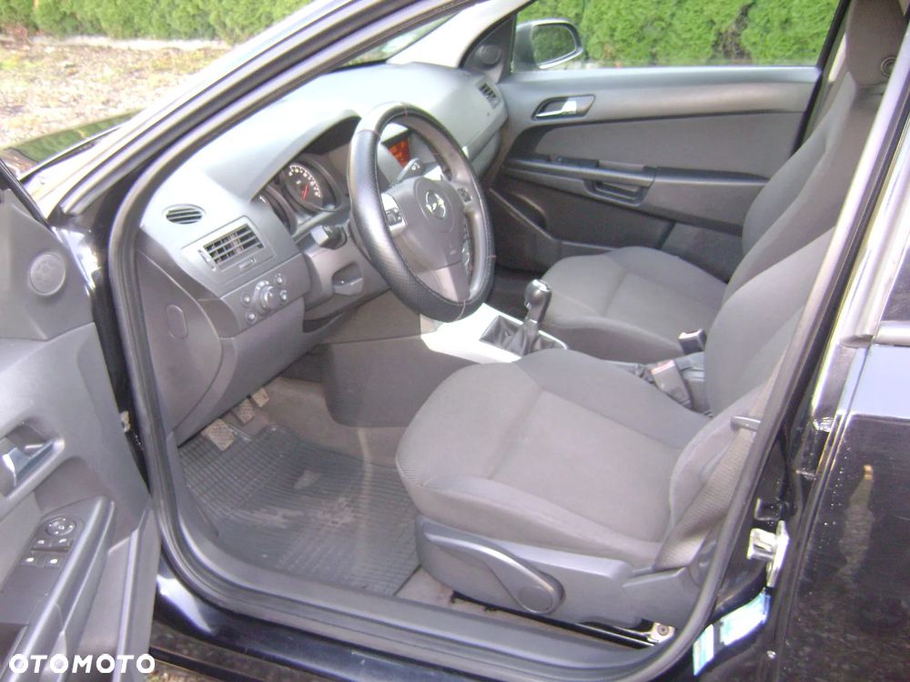 Opel Astra - 9