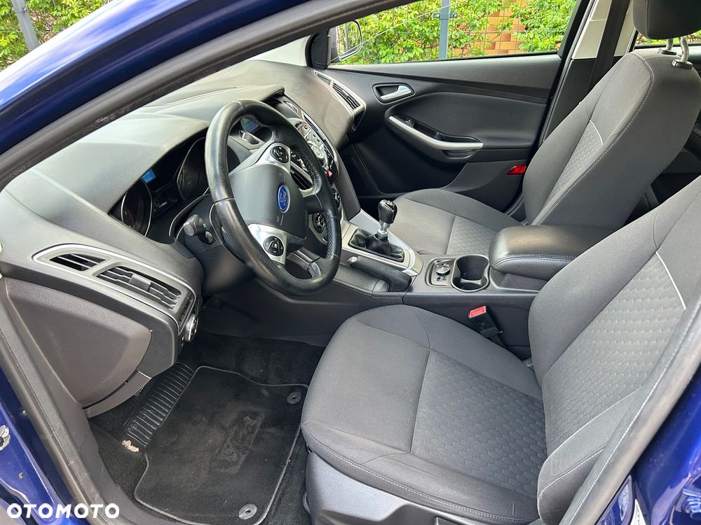 Ford Focus 2.0 TDCi DPF Titanium - 8