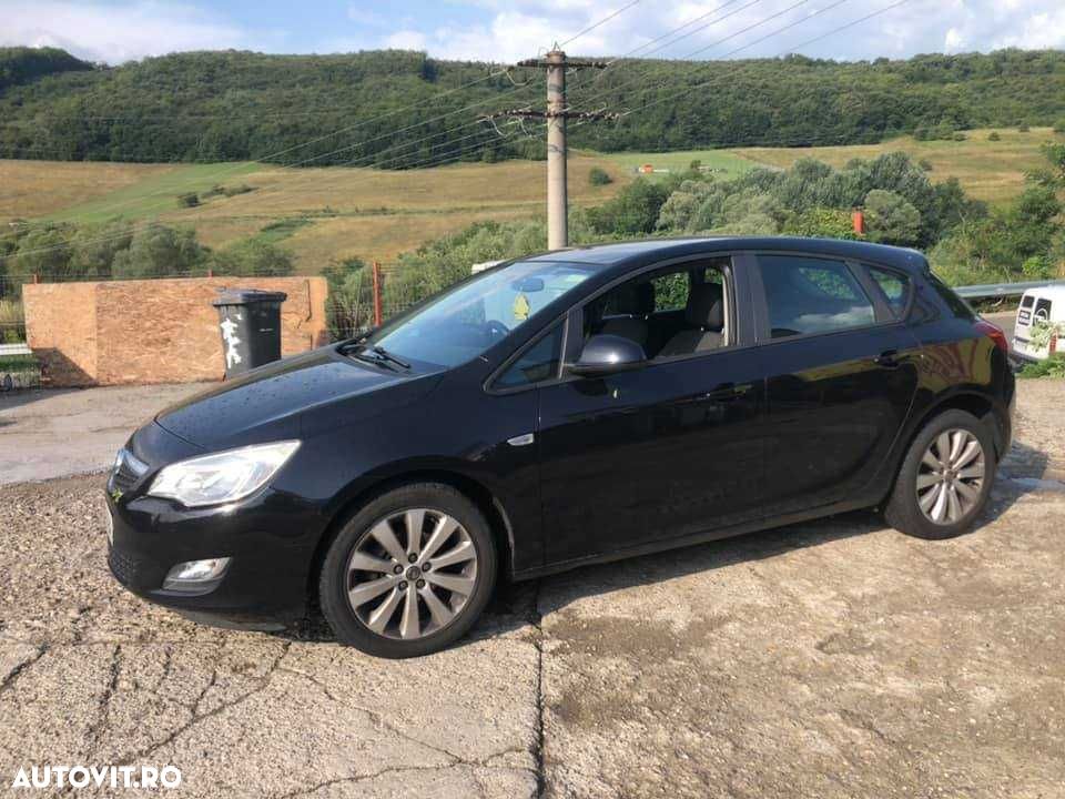 usa opel astra j - 2