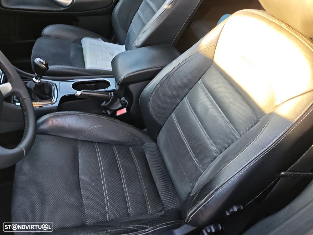 Ford Mondeo SW 2.0 TDCi 1st Edition - 11