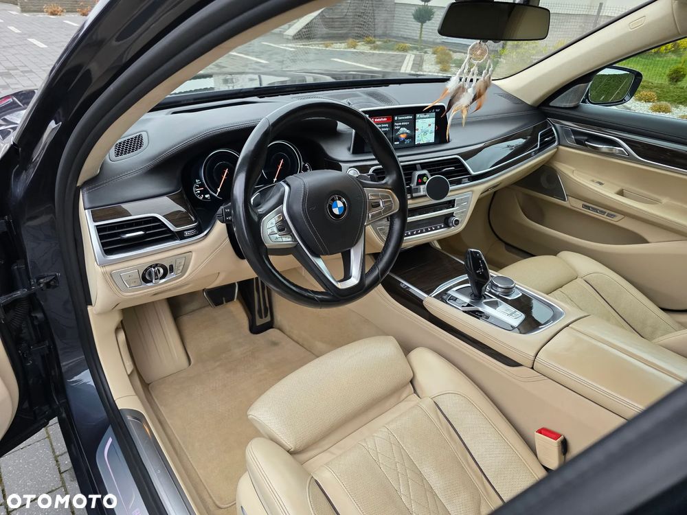 BMW Seria 7 730d xDrive - 7