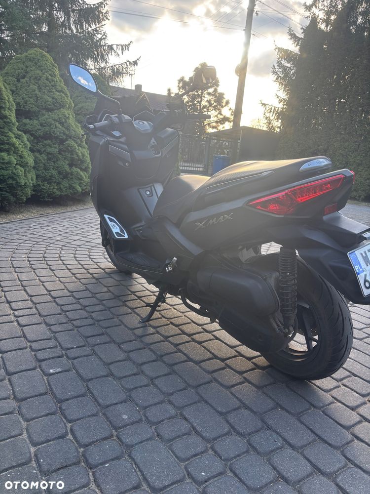 Yamaha X-max - 1