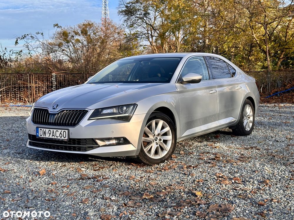 Skoda Superb 2.0 TDI Style DSG - 3