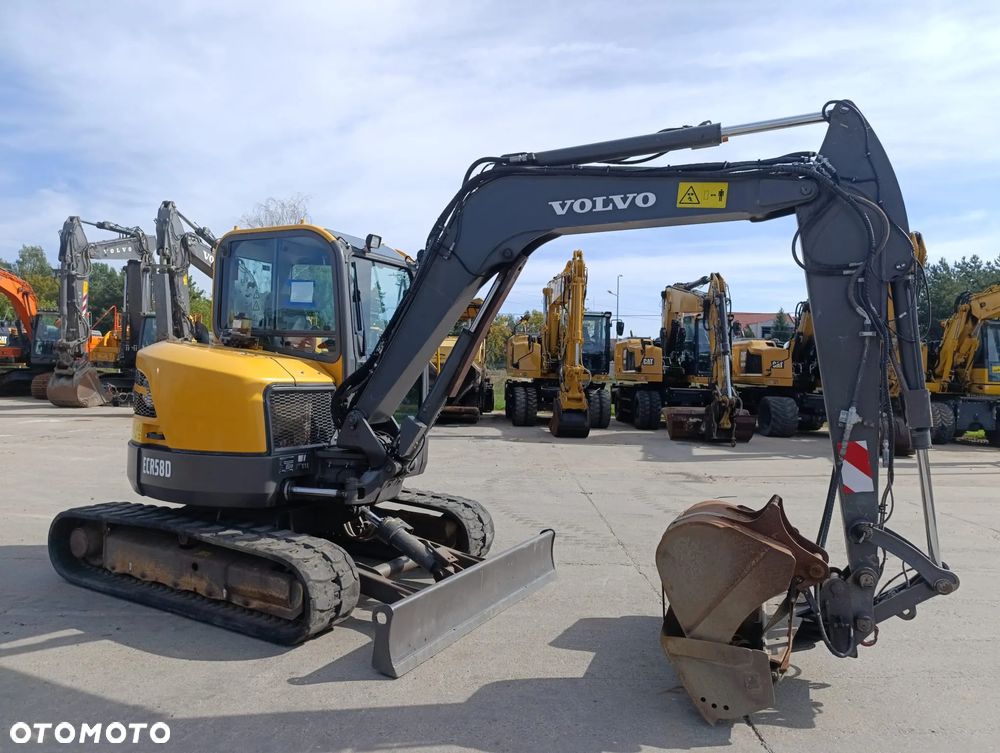 Volvo ECR58D - 2