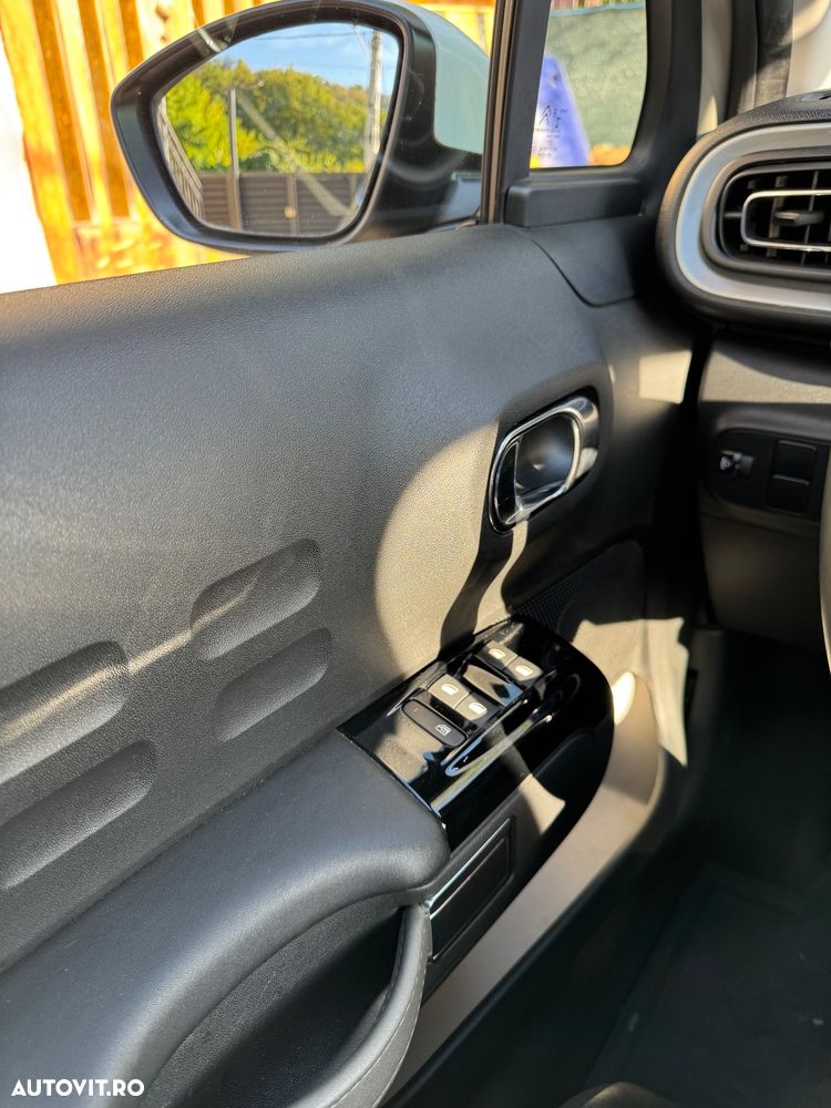 Citroën C3 1.2 PureTech S&S BVM5 Shine - 10