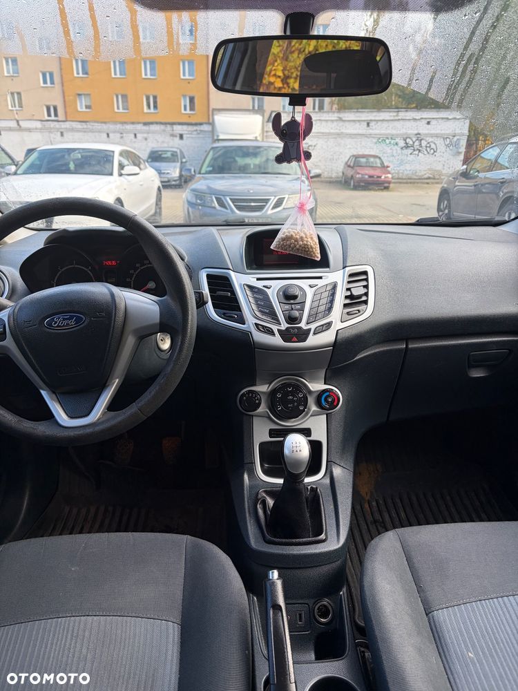 Ford Fiesta - 6