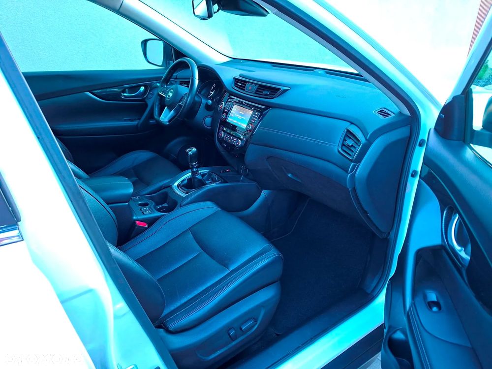 Nissan X-Trail 1.6 DIG-T Tekna - 19
