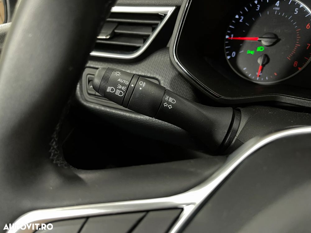 Renault Clio TCe 90 EQUILIBRE - 21