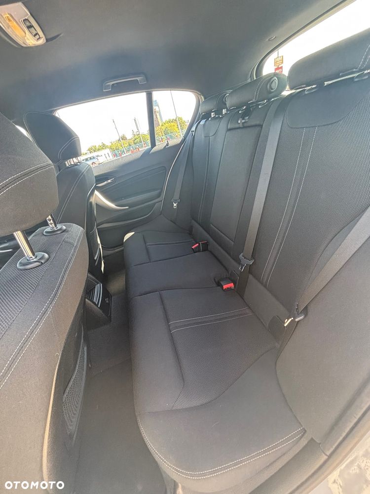 BMW Seria 1 118i M Sport - 24