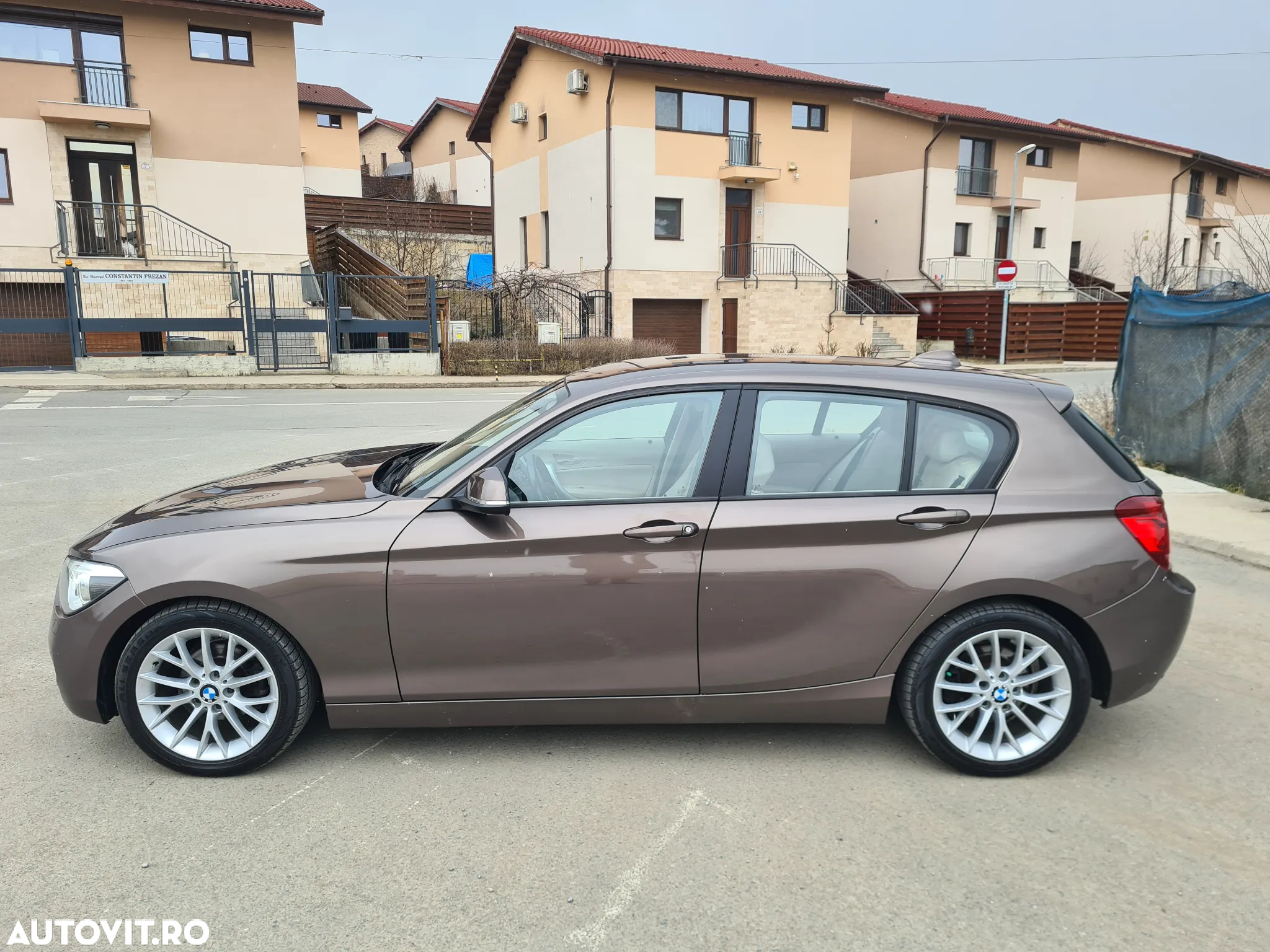 BMW Seria 1 116d EfficientDynamics Edition Sport Line - 21