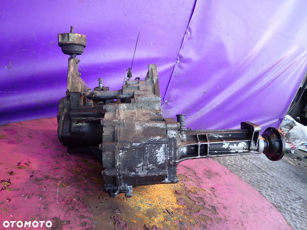 VW TRANSPORTER T4 2,4D 57KW 78KM AAB SKRZYNIA BIEGÓW DJZ 5B - 4