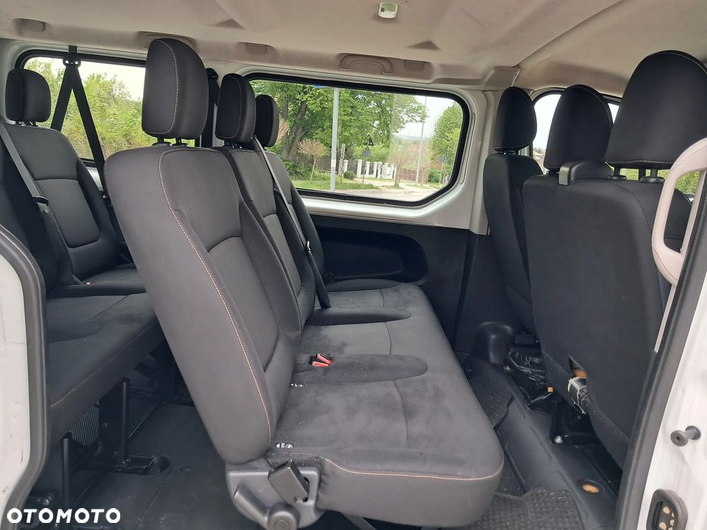 Renault Trafic Combi Expression - 11
