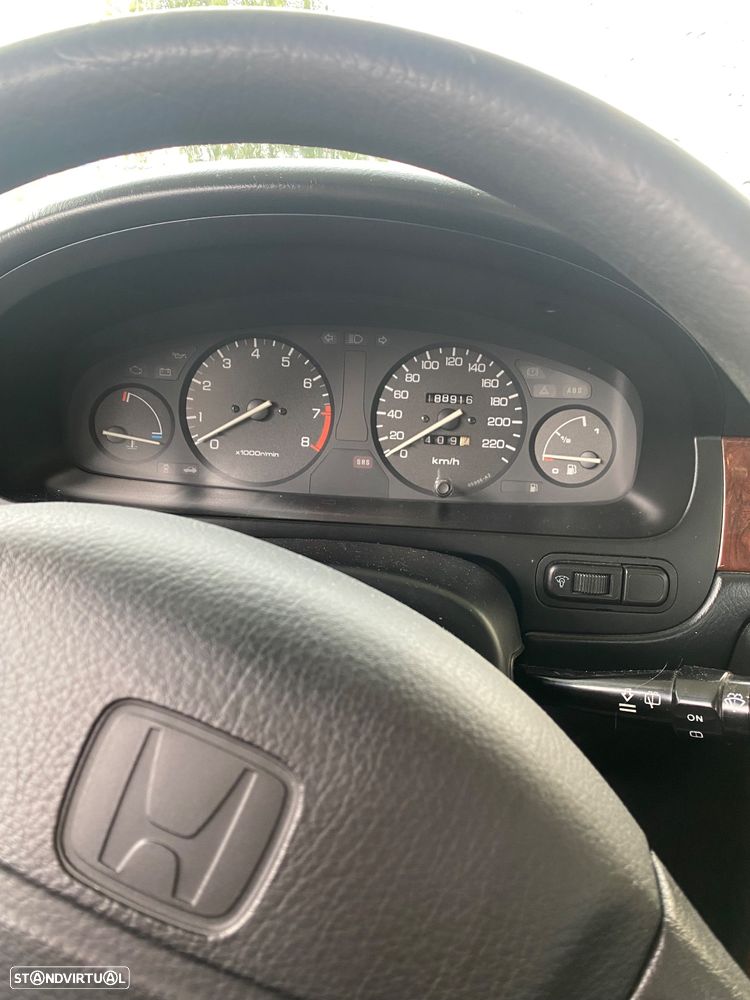 Honda Civic 1.6 ESi - 10