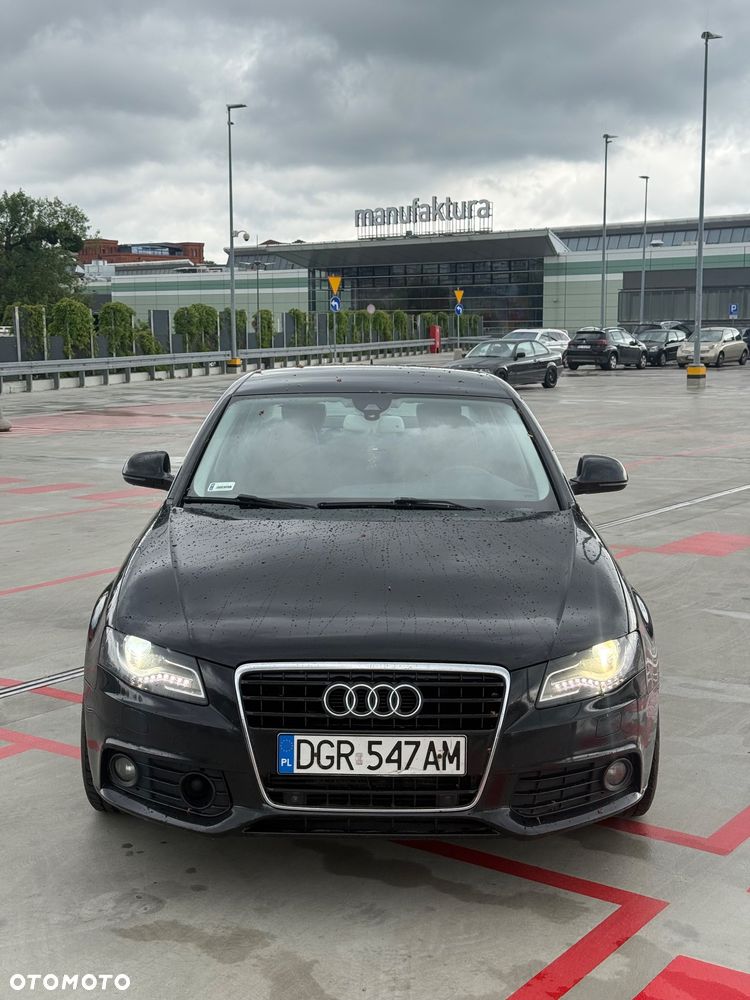 Audi A4 Limousine - 2